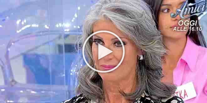 Uomini e Donne news, Isabella Ricci sponsorizza prodotti nel programma? Le accuse di Gemma e Armando