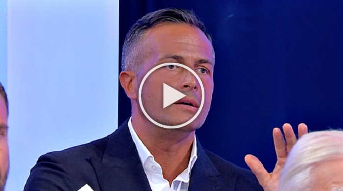 Uomini e Donne anticipazioni, la disperazione di Riccardo Guarnieri: il cavaliere esce dallo studio piangendo