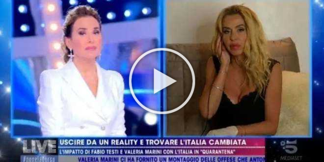 Live – Non è la d’Urso, è guerra tra la conduttrice e Valeria Marini