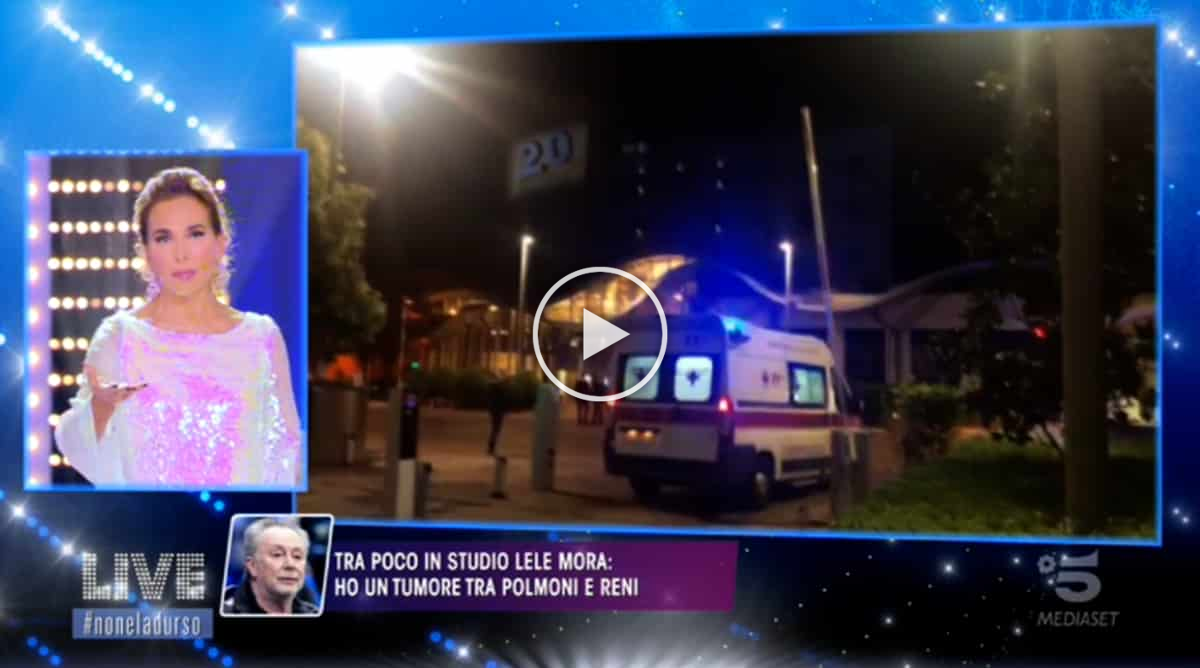 Live, Non è la d’Urso, Francesca De André collassa e viene portata d’urgenza in ospedale: ecco come sta