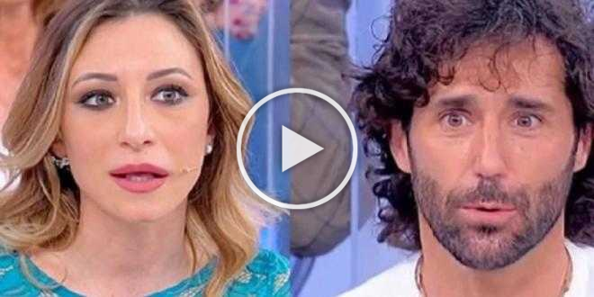 Uomini e Donne, Luca ed Elisabetta in spiaggia: “Non facevano che baciarsi”