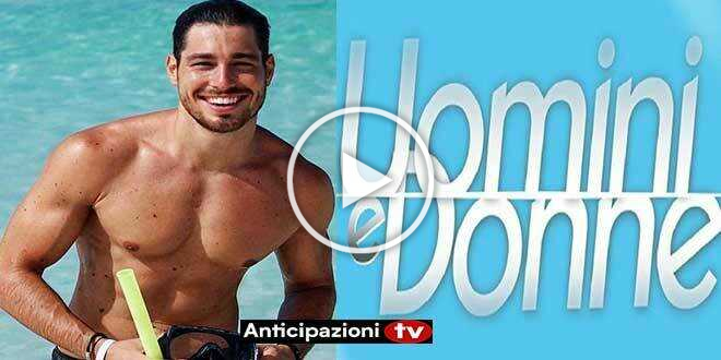 Uomini e Donne, Luca Vezil si frequenta con un ex volto del programma?