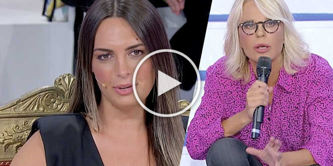 Uomini e Donne, Maria De Filippi su Andrea Nicole: “Mi hai delusa”