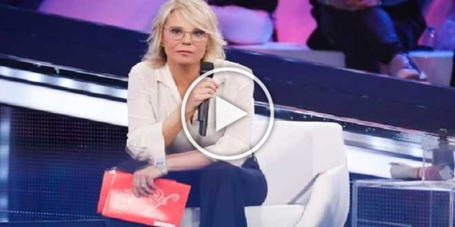 Amici 23, la novità di Maria De Filippi per il Serale: ecco come cambia la struttura