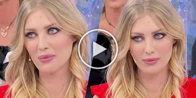 Uomini e Donne, Maria De Filippi delusa da Nicole Santinelli? La conduttrice sarebbe pentita