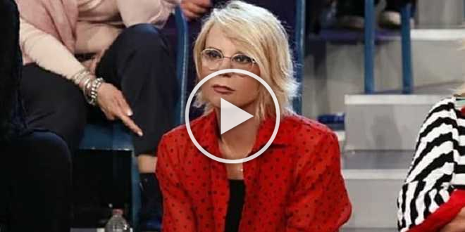 Maria De Filippi e la rivelazione che non ti aspetti: “Mi prenderei a schiaffi”