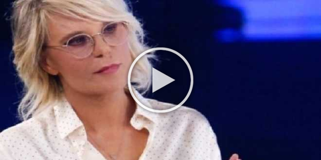 Maria De Filippi lascia la televisione? Avrebbe già scelto la sua erede