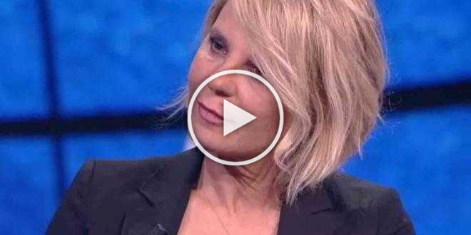 Maria De Filippi lascia Mediaset? La decisione di Piersilvio Berlusconi