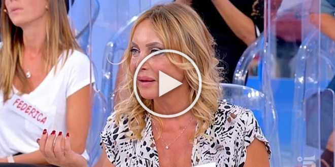 Maria Tona sbotta su Uomini e Donne e avverte: “A fine maggio racconterà tutto”
