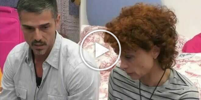 GF 2023, Massimiliano Varrese fa una richiesta spinta a Beatrice Luzzi: la reazione di lei spiazza