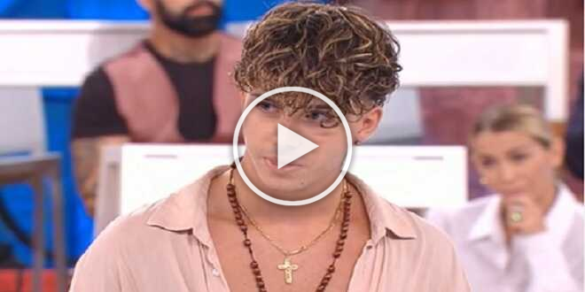 Serale di Amici 22, Mattia Zenzola entra nel corpo di ballo? Risponde Maria De Filippi