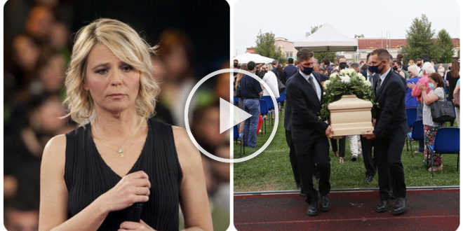 Michele Merlo, il gesto segreto di Maria De Filippi per i suoi genitori