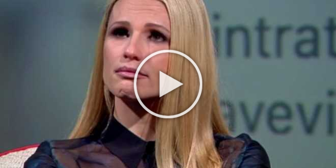 Michelle Hunziker, la confessione sconvolgente: “Ricattata sessualmente per gli ingaggi”