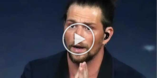 Amici news, si mette male per Enrico Nigiotti: l’accusa di truffa potrebbe costargli cara