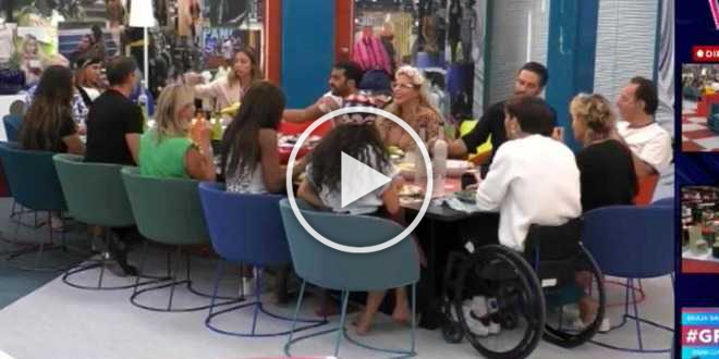 Orrore nella Casa del GF Vip 6: nel piatto spunta uno scarafaggio