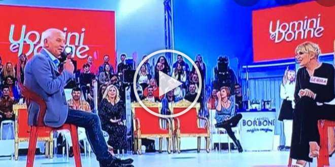 Uomini e Donne puntata di oggi 27-10-20, nuova fiamma per Davide Donadei