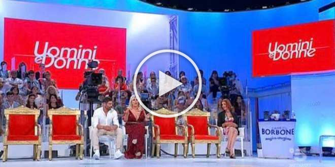 Uomini e Donne, registrazione 13-01-2021: resa dei conti per i tronisti, Armando furioso