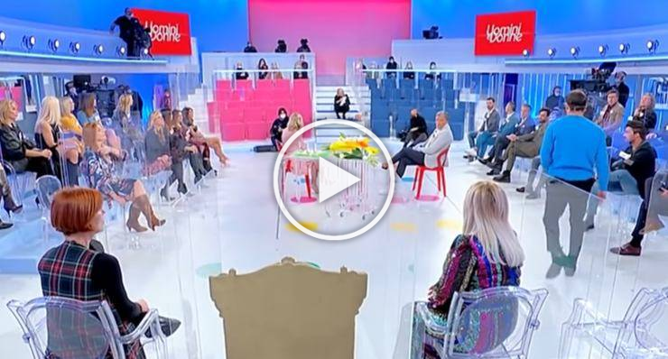 Uomini e Donne anticipazioni, registrazione 28 dicembre 2022: arrivano i nuovi tronisti