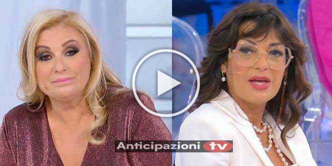 Anticipazioni Uomini e Donne: Tina Cipollari si scaglia contro Elena Di Brino