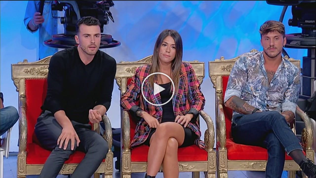 Anticipazioni Uomini e Donne, registrazione trono classico 25-10-2019: segnalazioni e baci appassionati