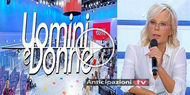 Anticipazioni Uomini e Donne, Alessandro ci prova con un’altra dama: la reazione di Roberta