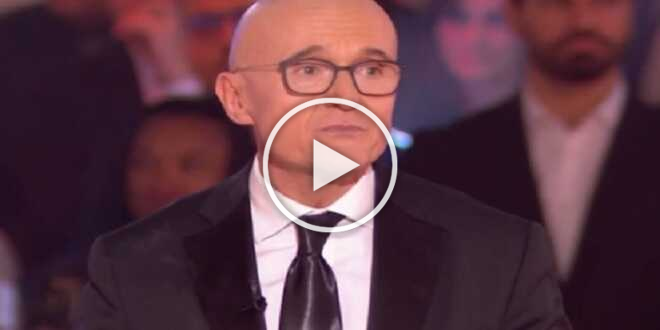 Grande Fratello, sfilza di rifiuti per Signorini: ecco i vip che hanno detto “no”