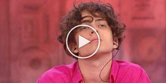 Sangiovanni shock: “Ho sofferto di ansia e paranoia, prendevo dei medicinali”