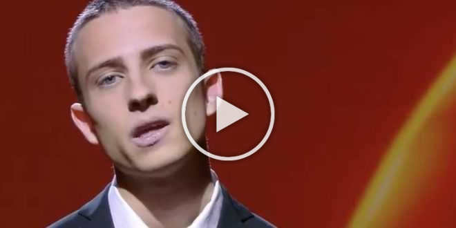 Sangiovanni, dopo Amici il dramma: “Sono crollato, mi sono fatto aiutare”