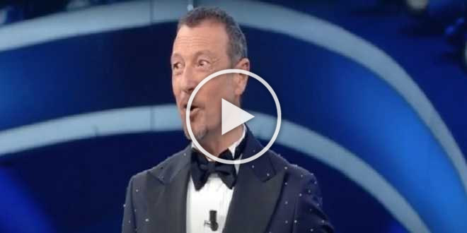 Sanremo 2021, Naomi Campbell non ci sarà: Amadeus svela la sua sostituta