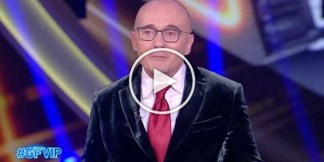 Grande Fratello, primo scandalo durante la diretta: Pier Silvio Berlusconi prenderà provvedimenti?