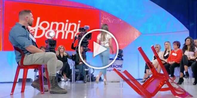 Uomini e Donne gossip 14 agosto 2022, le scene più imbarazzanti tagliate durante il montaggio