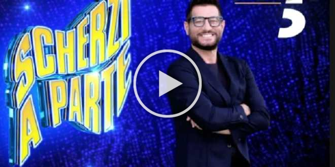 Scherzi a Parte 2022, telespettatori infuriati: “Siamo stati presi in giro di nuovo”