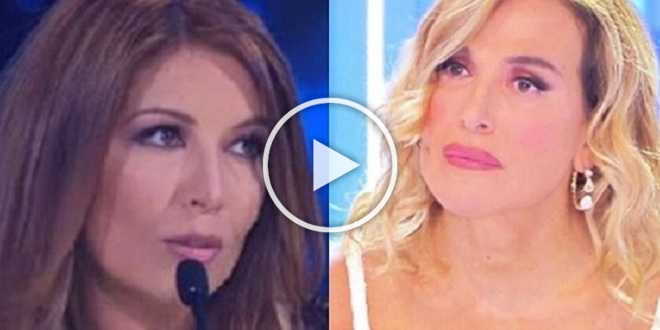 Selvaggia Lucarelli distrugge Barbara d’Urso: “Che vergogna, che danno culturale”
