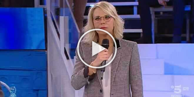 Serale Amici 22, Maria De Filippi pronta a riunire una famosissima ex coppia