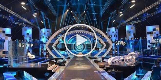 Grande Fratello Vip, Signorini le prova tutte: in arrivo altre quattro concorrenti!
