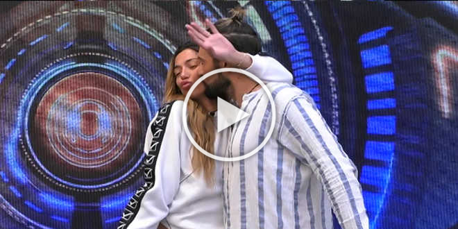 GF Vip, Soleil Sorge e Alex Belli: lei accusa due inquiline di provarci con lui