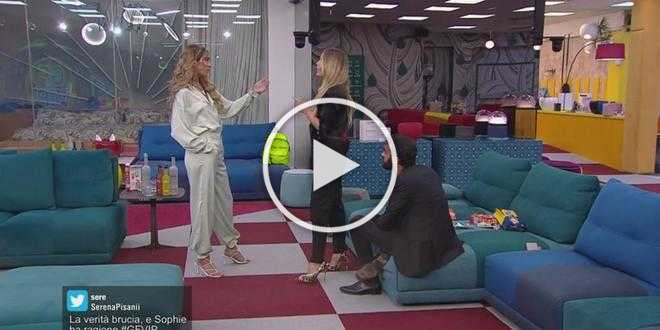 Gf Vip, Sophie Codegoni e Soleil Sorge hanno un copione prestabilito? C’entra Fabrizio Corona?