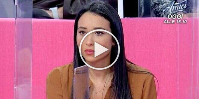 Uomini e Donne, Soraia nella bufera: “Ha lasciato Luca per uno che la prende in giro”