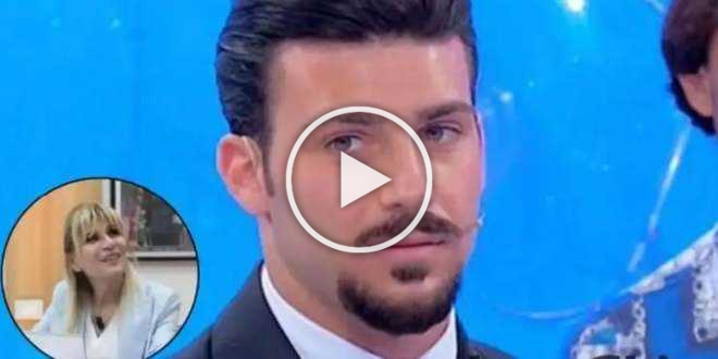 Uomini e Donne: spunta una foto a luci rosse di Nicola, 24enne corteggiatore di Gemma