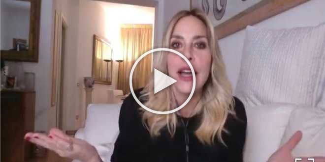 Isola dei Famosi 2021, Stefania Orlando opinionista? La risposta di lei