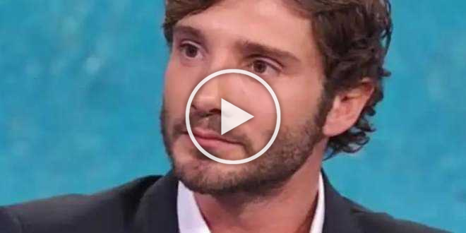 Stefano De Martino irriconoscibile da Mara Venieri: fan preoccupati
