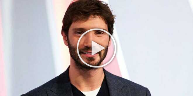 Stefano De Martino paparazzato con la sua nuova fiamma: esplode il gossip