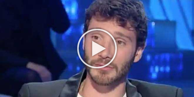 Stefano De Martino si confessa e parla della sua vita sentimentale: è innamorato?