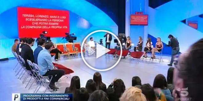 Uomini e Donne, storico ex tronista amante delle donne rivela: “Ho messo la testa a posto!”