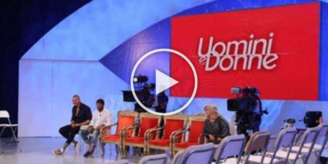 Uomini e Donne, storico ex tronista viene lasciato dalla compagna con accuse shock