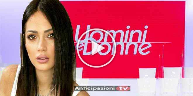 News Uomini e Donne, Teresa Cilia perde la pazienza e sbotta sui social: “Ma che problemi avete?”