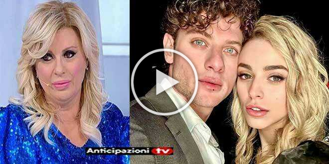News Uomini e Donne, Tina Cipollari si esprime sulla crisi tra Federico e Carola: il commento tagliente