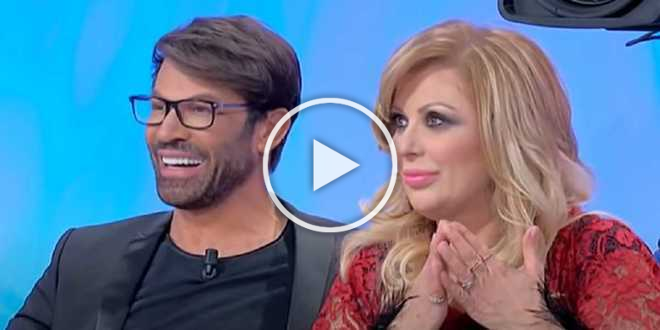 Uomini e Donne News, Tina Cipollari lascia il posto da opinionista per sposarsi? Ecco la rivelazione
