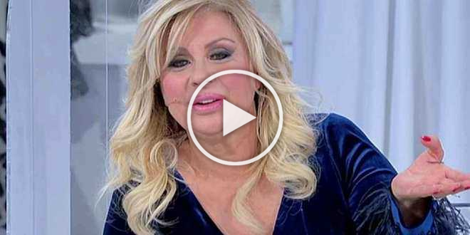 Gf Vip, Tina Cipollari si scaglia contro Francesca Cipriani: “É ridicola”