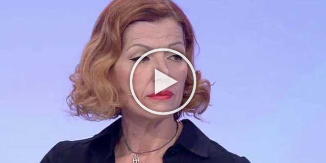 Tinì Cansino spiega perché a Uomini e Donne interviene raramente